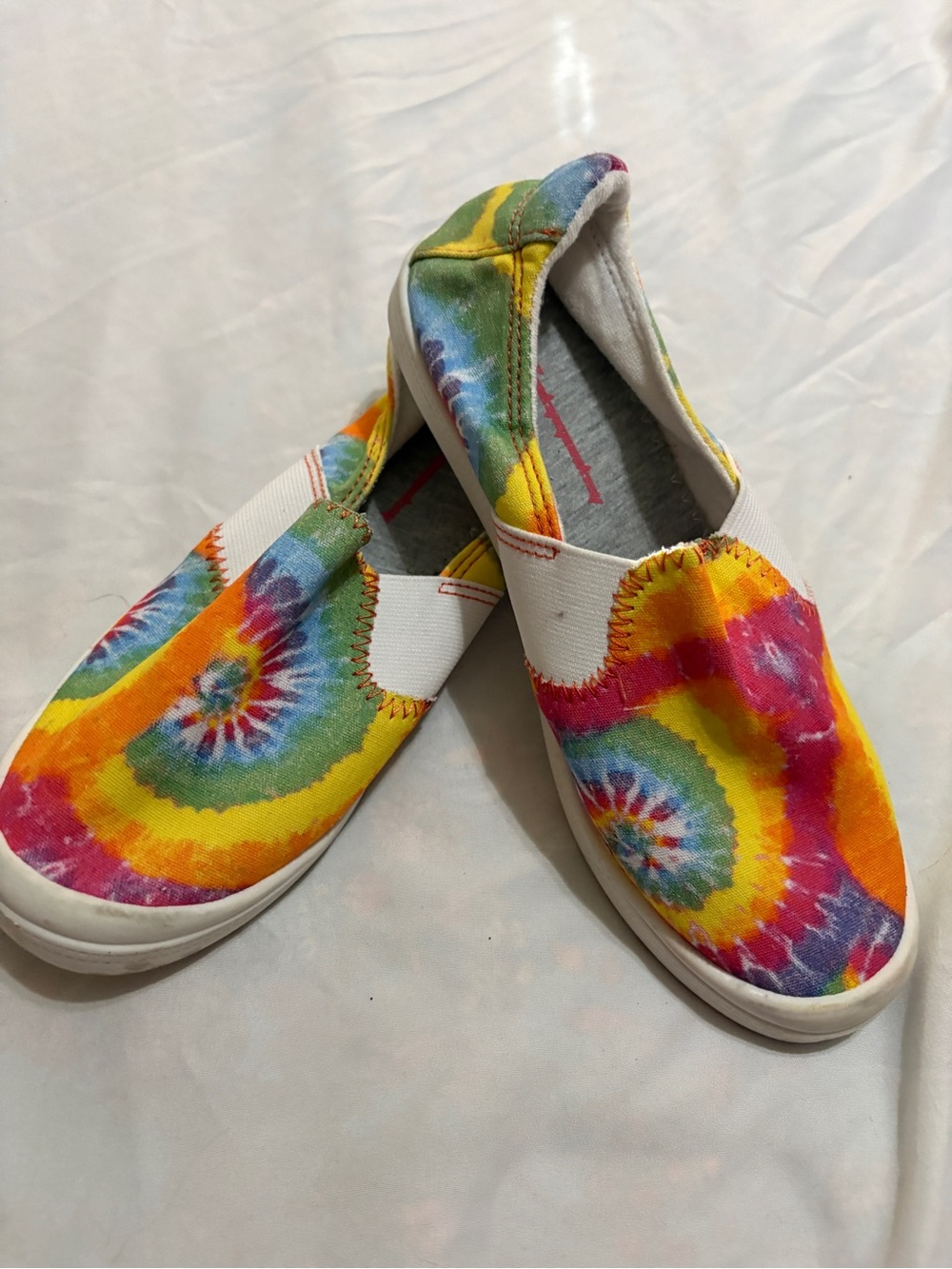 Women’s Tie-Dye Slip-On Canvas Shoes - Multicolor